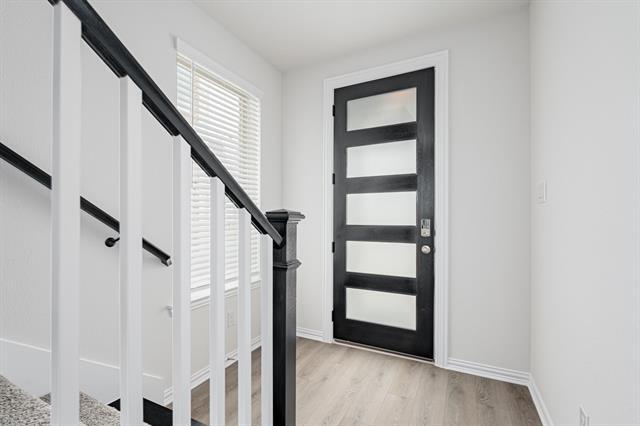 Foto del edificio - 8447 Challenger Ln