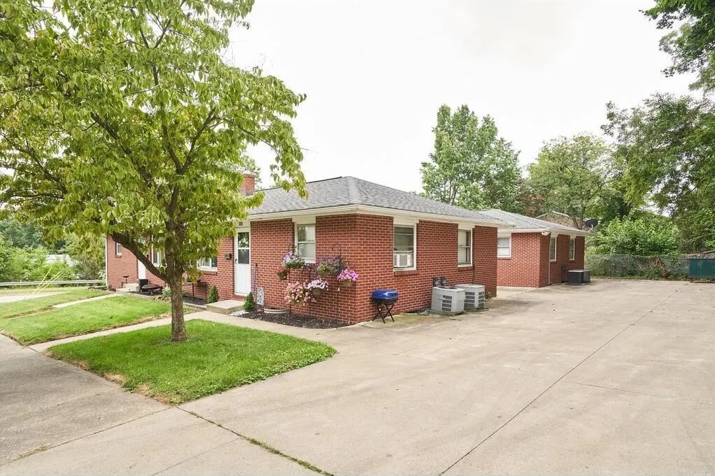 Primary Photo - 578 Palmetto Ave