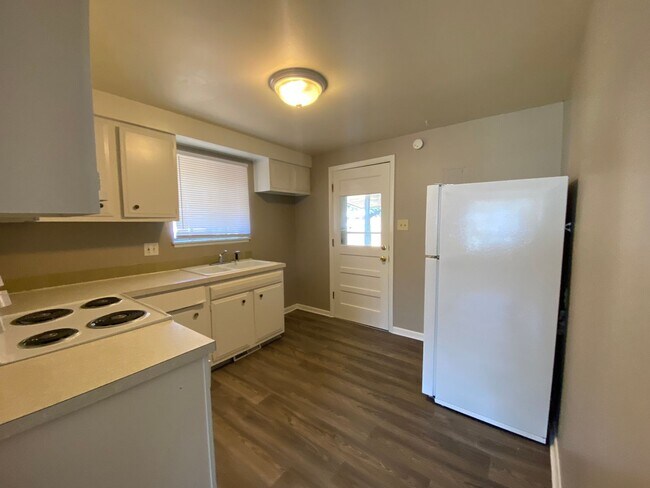 Foto del edificio - 1840 Homer Dr