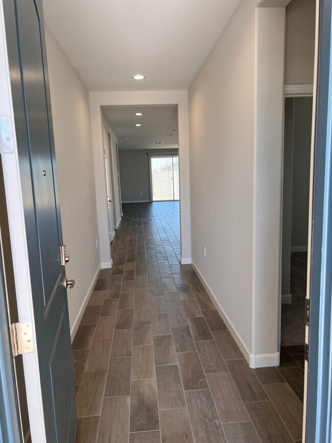 Hall de entrada - 37640 W San Sisto Ave