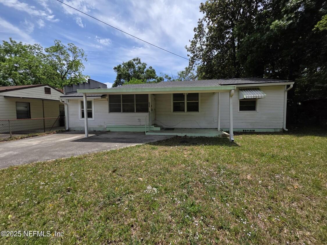 Primary Photo - 2946 W 15th St