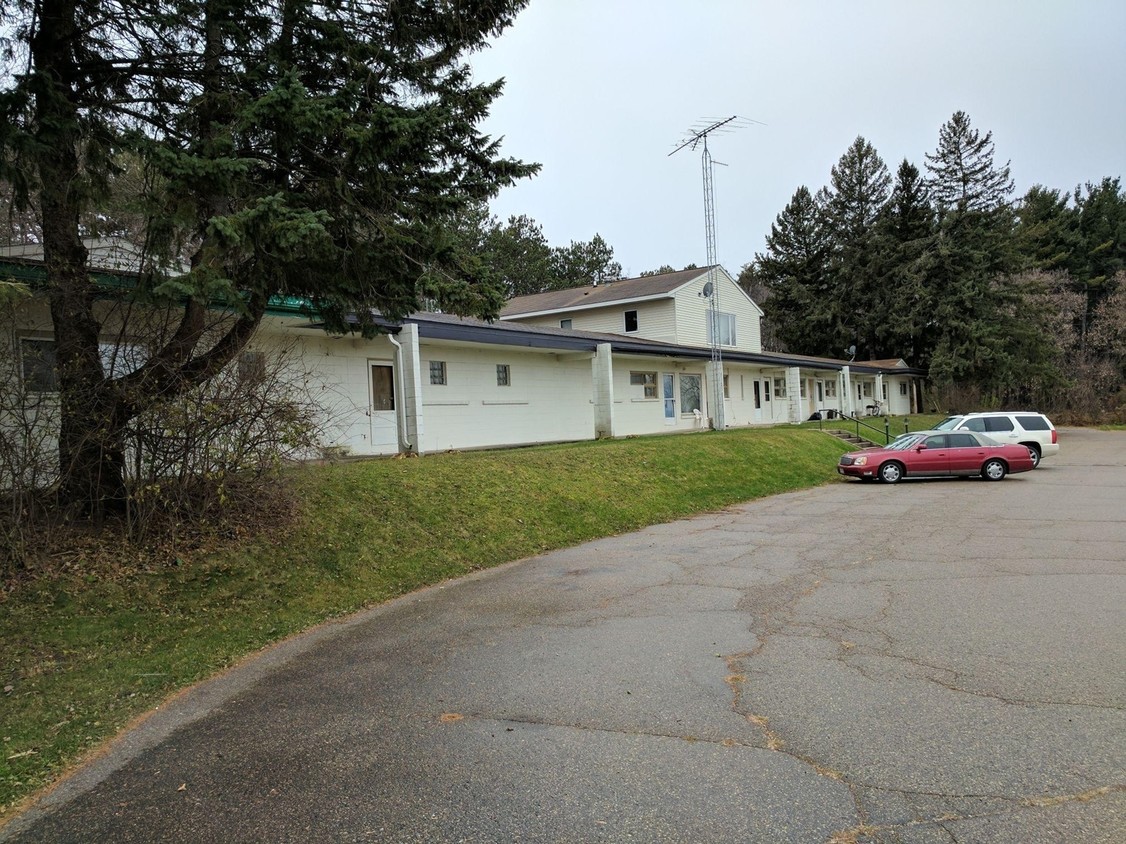 Building Photo - 3820 Highway 14 E