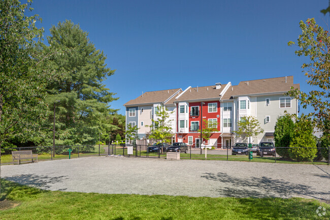 Building Photo - The Village at Taylor Pond