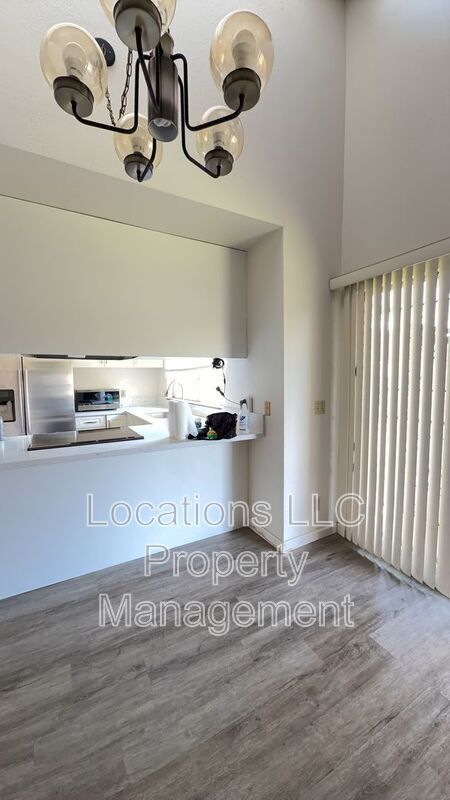Building Photo - 95-657-657 Alohilani St