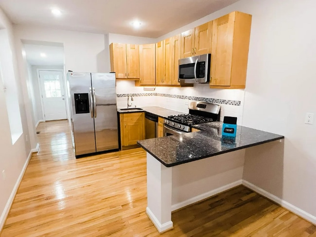 Foto del edificio - 721 S Milton Ave