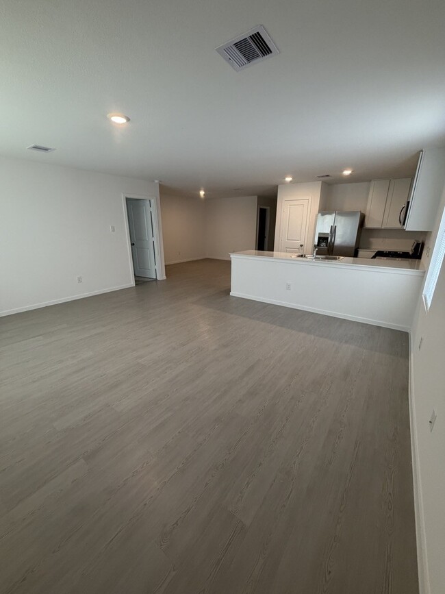 Building Photo - 26826 Zebra Grass Dr