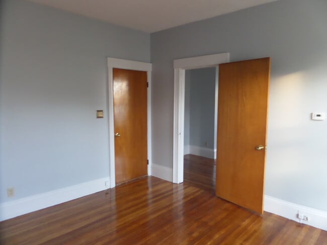 Building Photo - 46 Tappan St