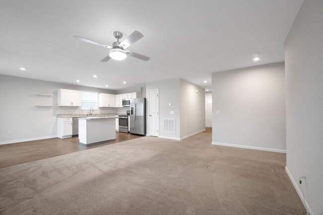 Building Photo - Charming 3BR House in Danville