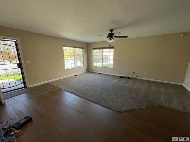 Foto del edificio - 17895 Timber Grove Ct