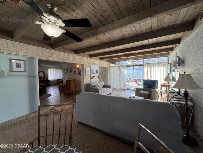 Foto del edificio - 120 Ocean Grove Dr