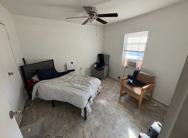 Foto del edificio - 1204 Evergreen St