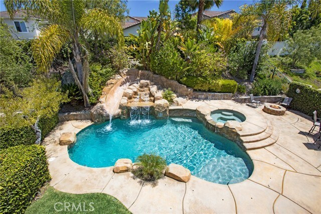 Foto principal - 12 Douglass Dr