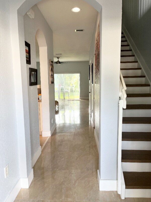Foto del edificio - 4921 SW 140th Terrace