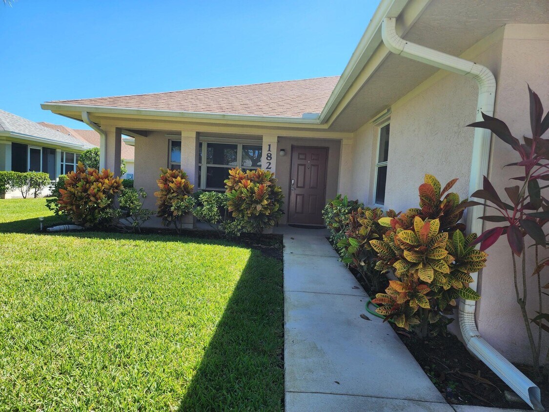 1822 E Royal Tern Ln, Fort Pierce, FL 34982 House Rental in Fort