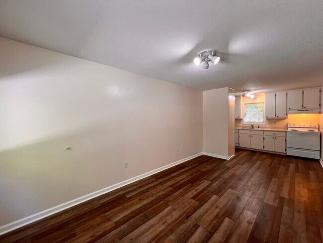 Building Photo - 133 Citadel Dr