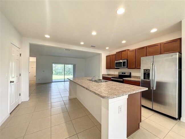 Building Photo - 271 Annabelle Way