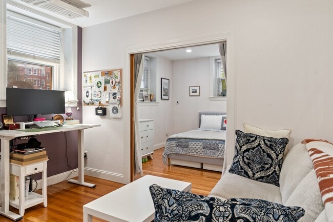 Photo - 130 Longwood Ave Apartment