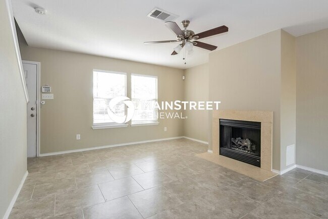 Building Photo - 3 Bedroom Pet-Friendly Home in Converse, TX with Main Street Renewal
