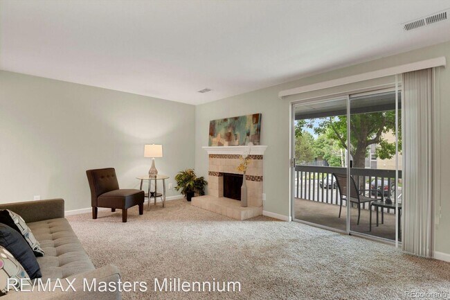 Foto del edificio - 1 br, 1 bath House - 7346 S Xenia Cir #D