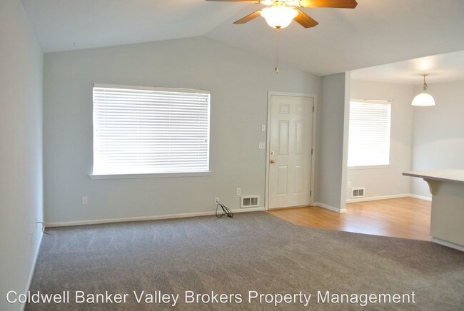 Foto del edificio - 2703 Moraga Ave SE