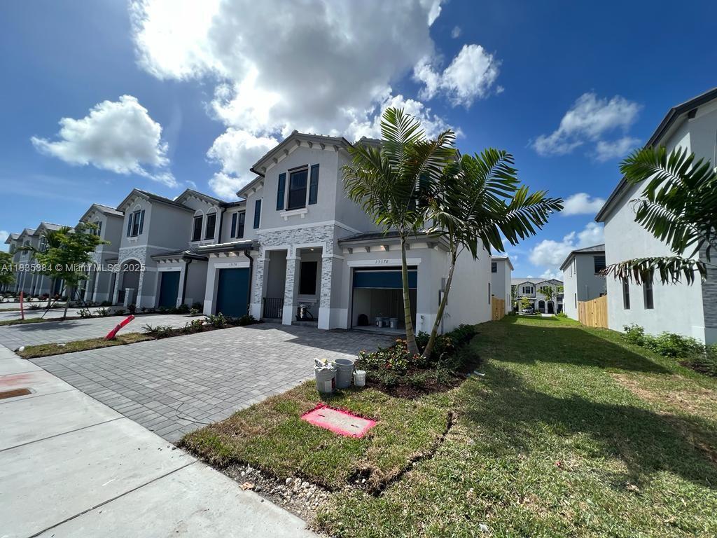 Primary Photo - 13378 SW 286th St