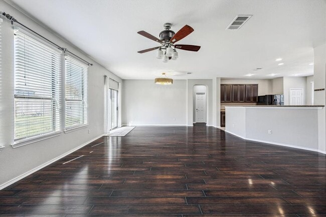 Foto del edificio - 19124 Pencil Cactus Dr