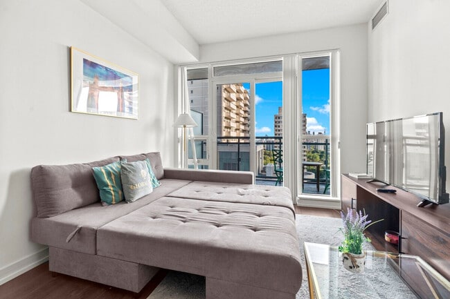 Building Photo - 50 Dunfield Ave