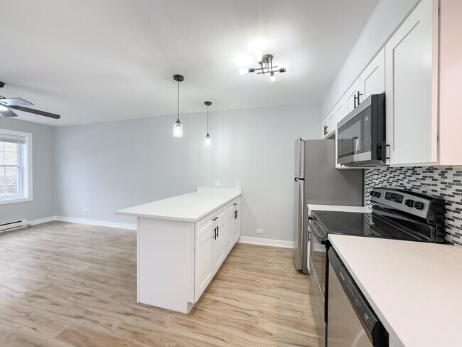 Foto del edificio - 2423 W Gunnison St