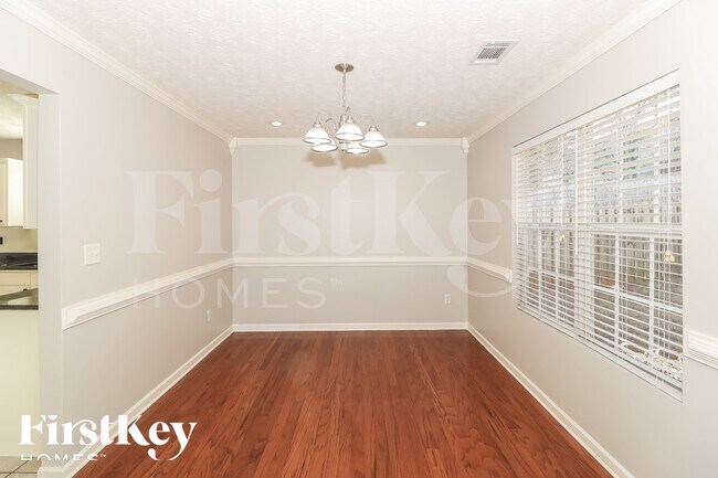 Building Photo - 1099 Harbins Pass Dr