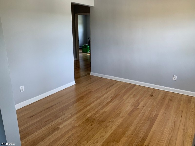 Building Photo - 25 Whitfield St