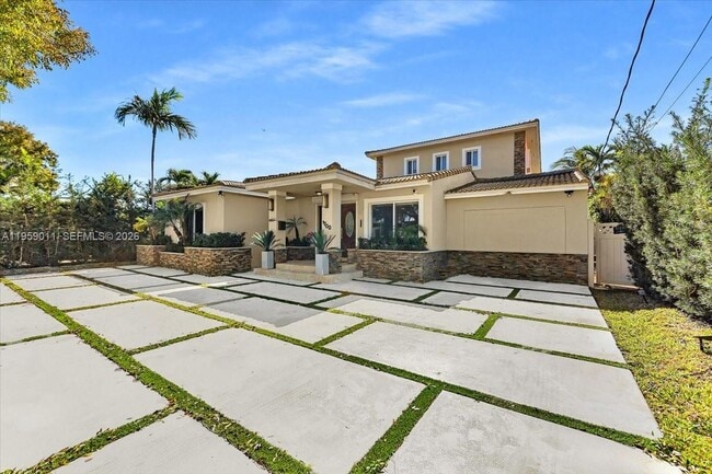 Foto del edificio - 1700 Cleveland Rd