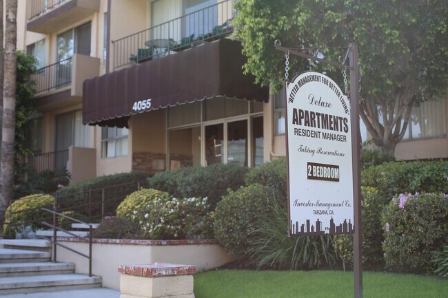 Building Photo - 4055 Tujunga Ave