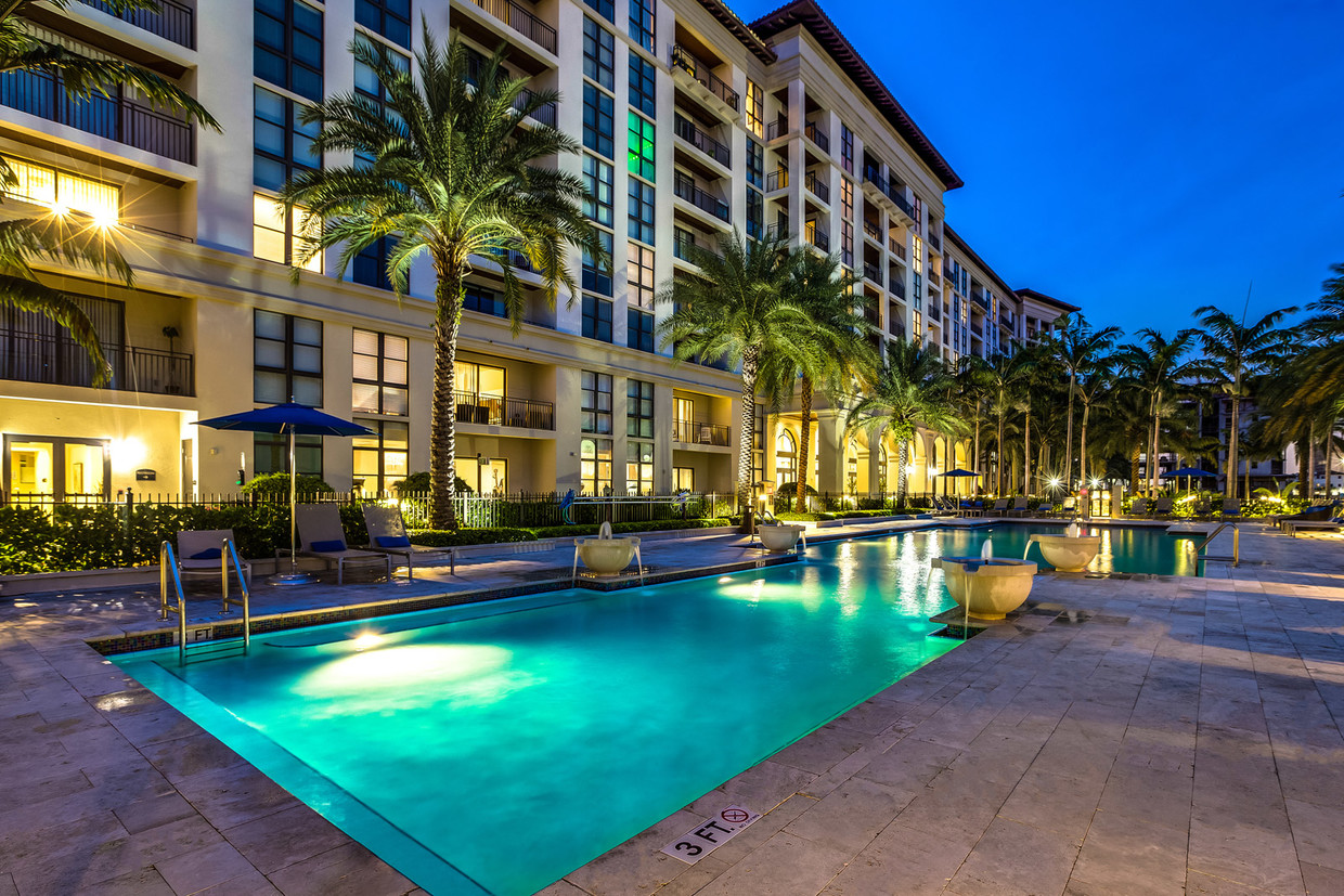 Windsor at Doral Apartments - Doral, FL | Apartments.com