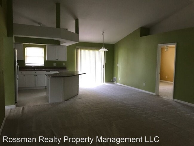 Building Photo - 3 br, 2 bath House - 300 NW 18th Ave