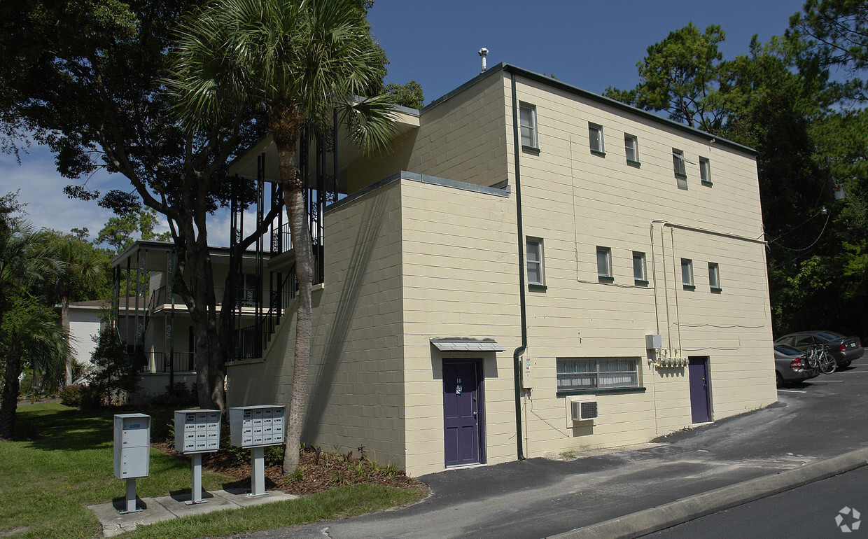 Primary Photo - University Park Studios