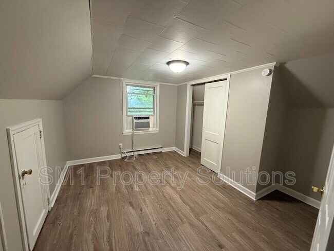Foto del edificio - 1036 Nancy Ln SE