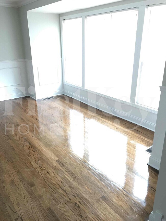 Foto del edificio - 2607 W 81st St