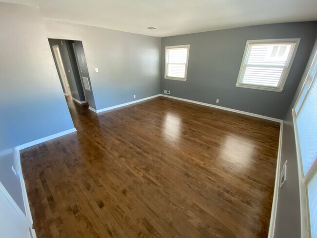 Foto del edificio - 143 N 63rd St