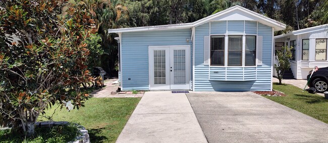 Building Photo - 10815 Ani Cir