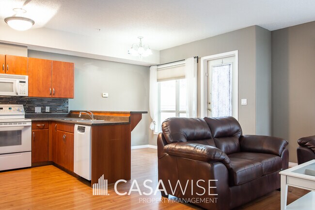 Building Photo - 8488-111 111 St NW