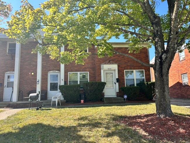 Foto del edificio - 1317 Barnett Rd