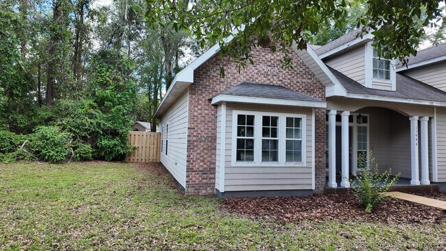 Building Photo - 11444 NW 18th Ln