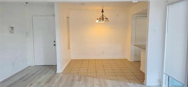 Foto del edificio - 713 Via Avenida