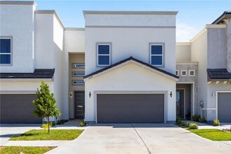 Building Photo - 22 Dorado Dr