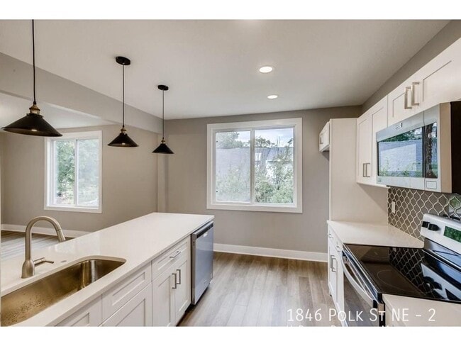 Building Photo - 1846 Polk St NE