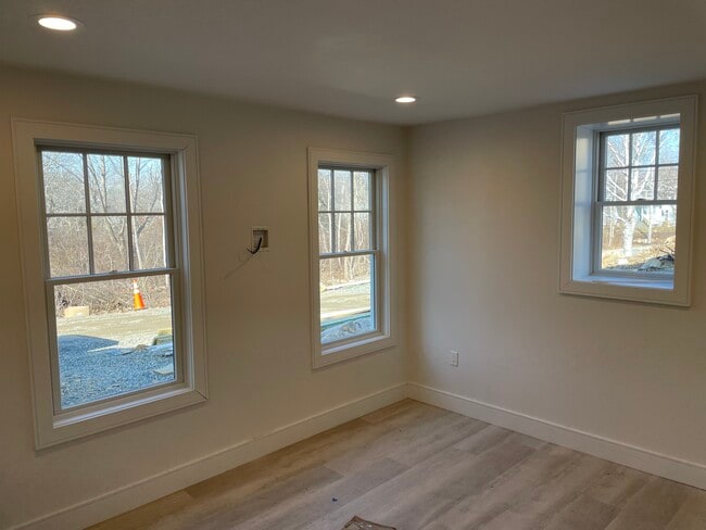 Bedroom 1 - 24 Saint Anthonys Ln