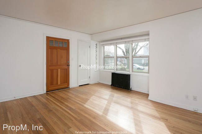 Building Photo - 1411 N Alberta St