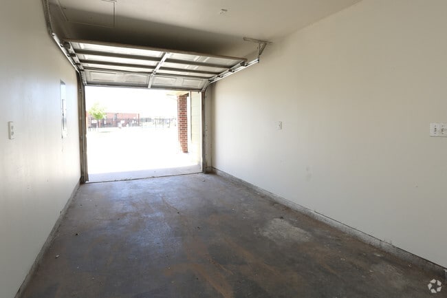 2 habitaciones, 1 baño: - Amarillo Greentree Village