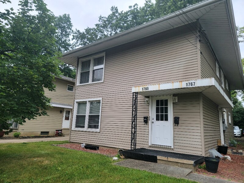 1765 Tanglewood Dr Unit 1765, Akron, OH 44313 Room for Rent in Akron, OH