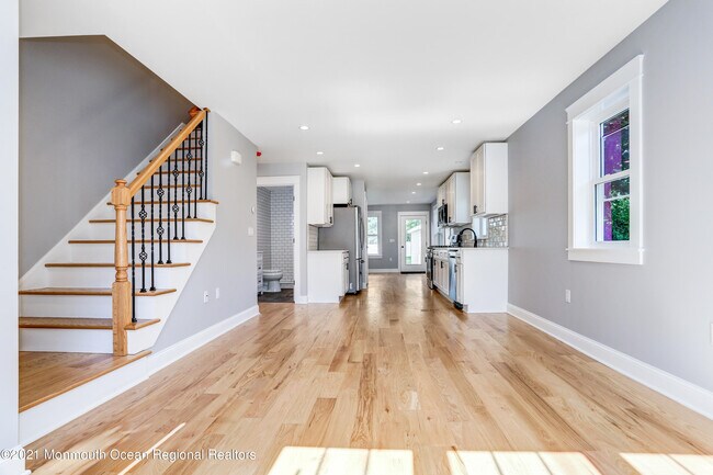 Building Photo - 171 Leighton Ave